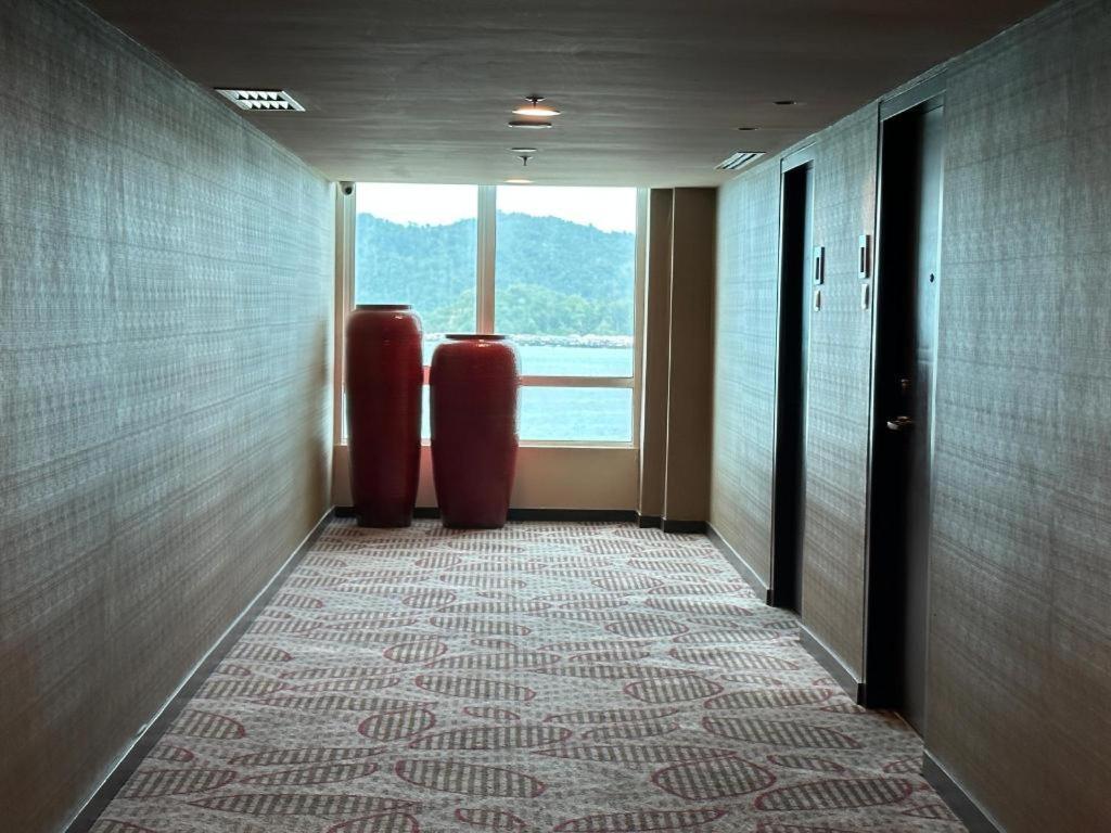 Grandis Hotels And Resorts Kota Kinabalu Exterior foto